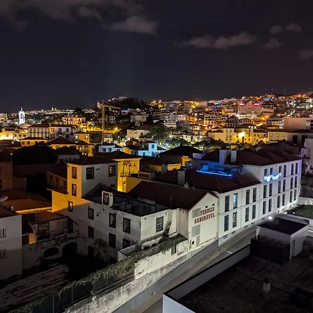 Top-Floor One-Bedroom Flats - Peaceful With Ocean And City Views Funchal  Exterior photo