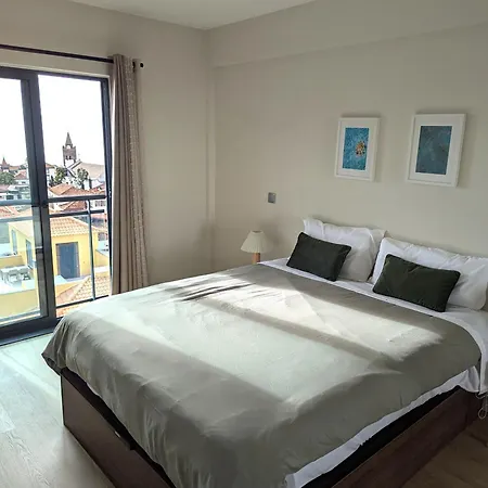 Top-Floor One-Bedroom Flats - Peaceful With Ocean And City Views Funchal  Exterior photo